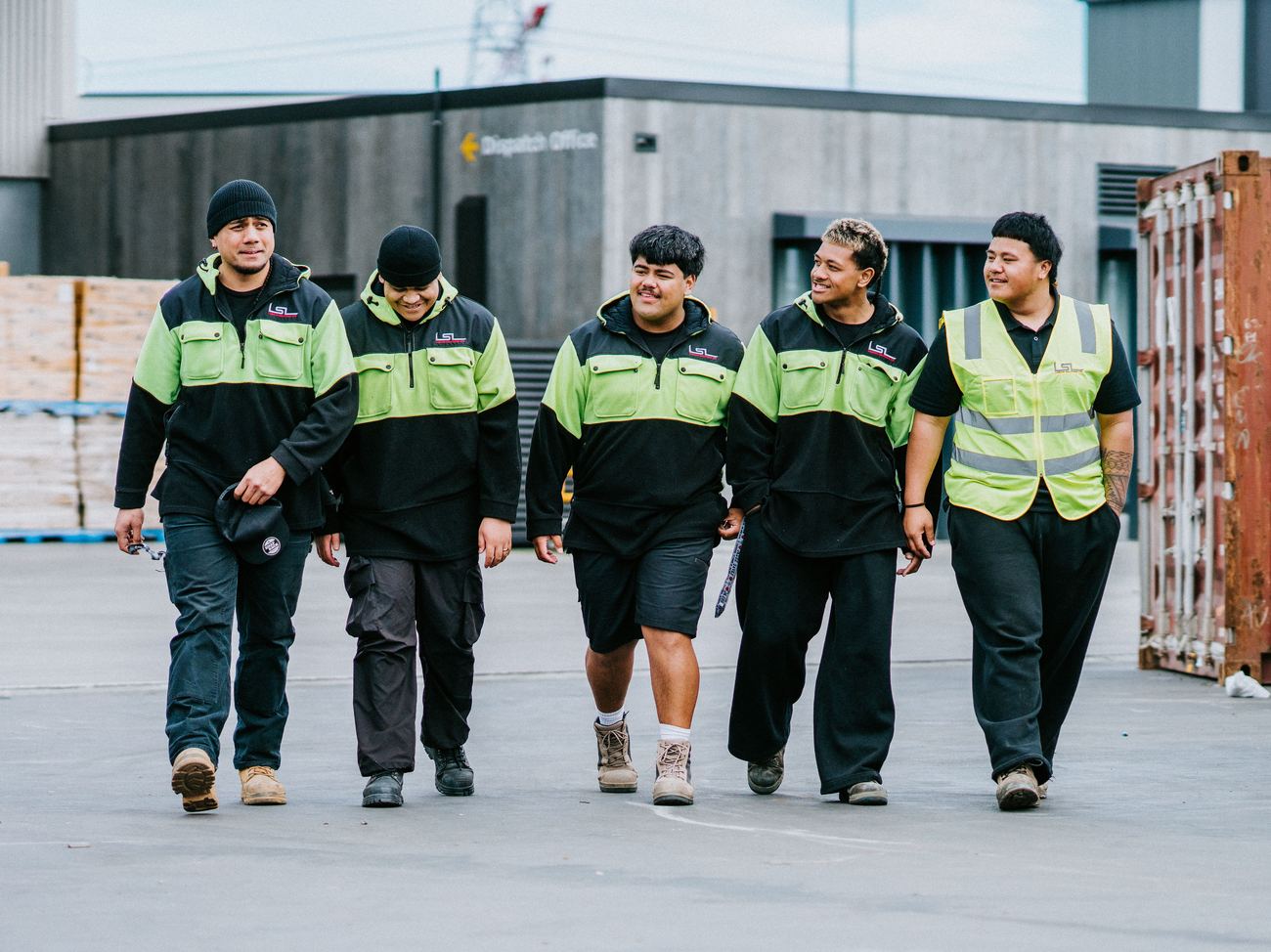 An LSL crew heading out to the next container